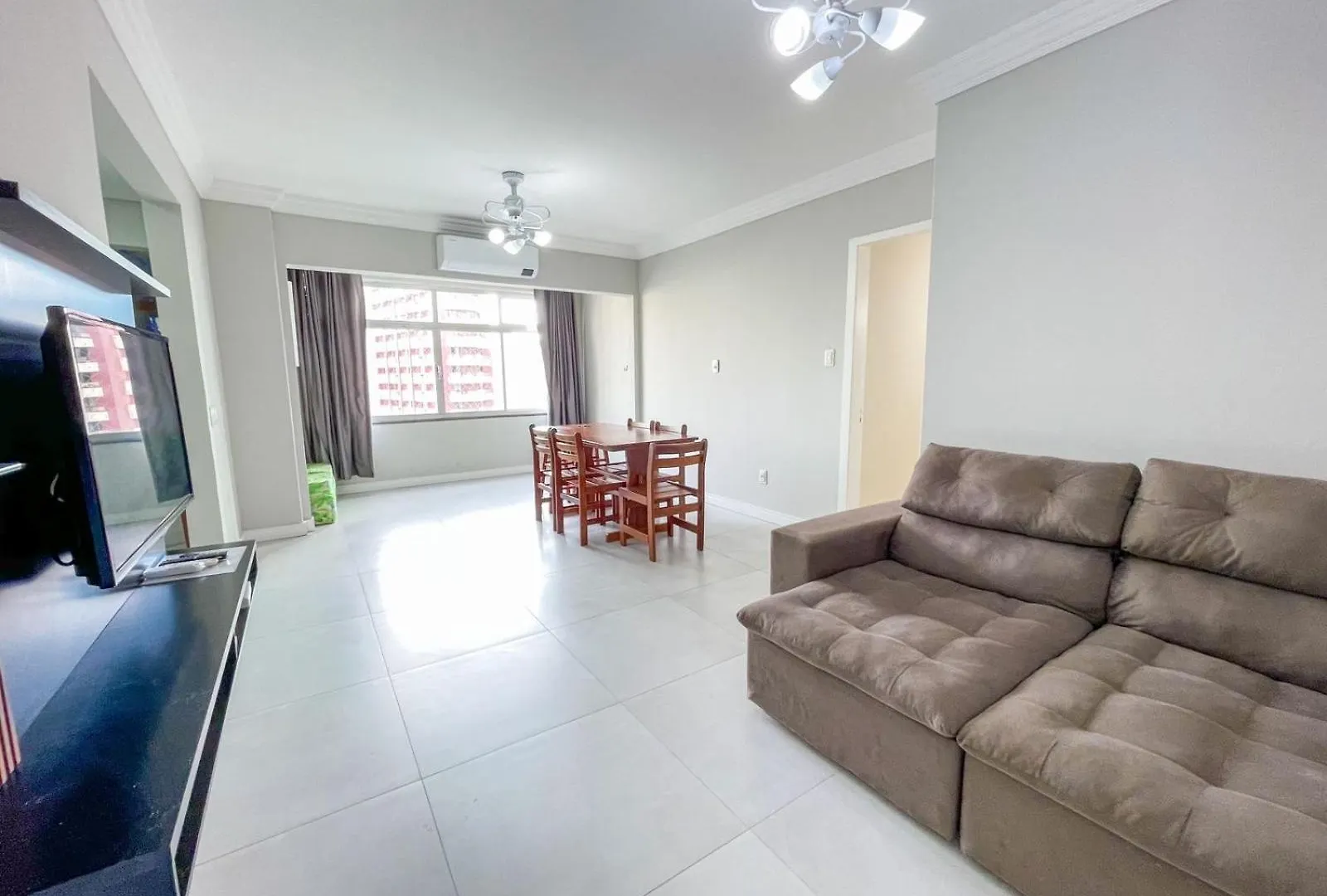 Apartamento Com Localizacao Privilegiada Balneário Camboriú Brasilien